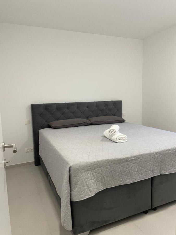 Apartment Rahat Ližnjan 外观 照片
